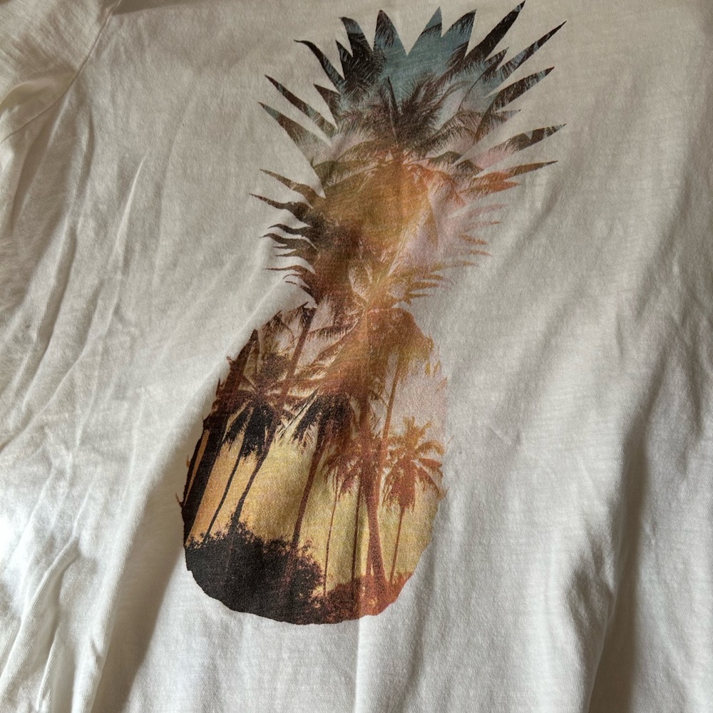 Old Navy White T-Shirt with Blue Graphic